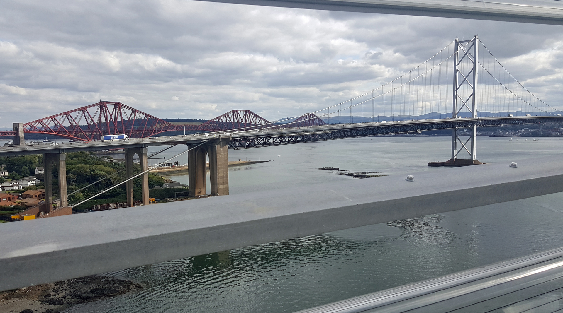 The Queensferry Crossing experience view of forth road bridge 
