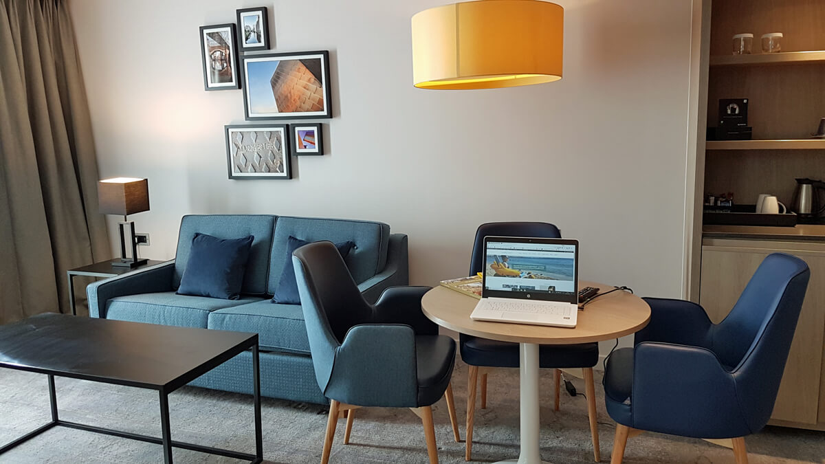 Holiday Inn Manchester City Centre Wheelchair Access Review - living area lounge in wheelchair accessible suite