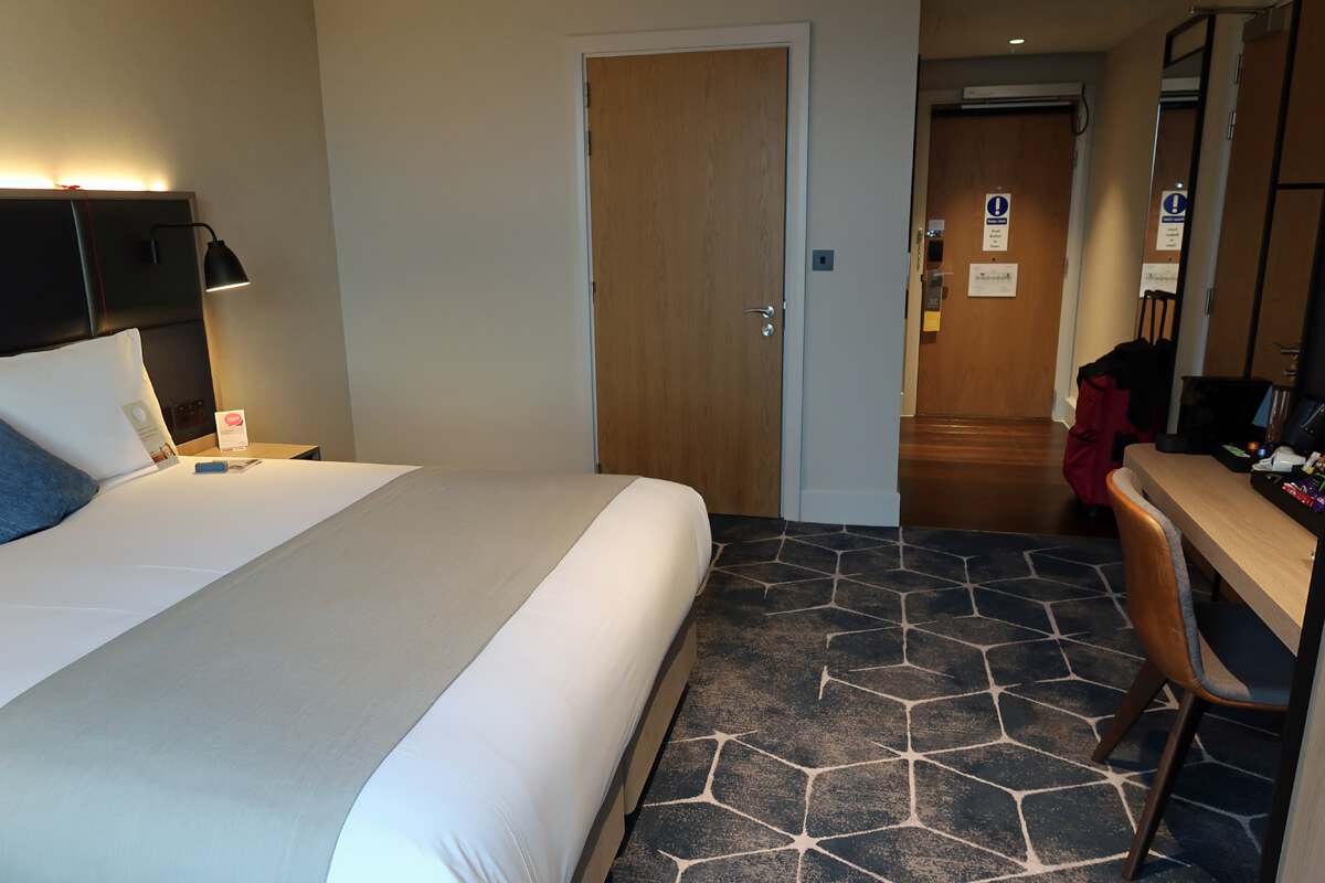 A full shot of the Queen accessible hotel room.