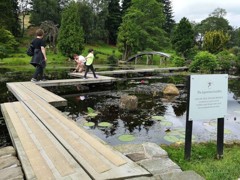 visitingthejapanesegardenatcowdenina wheelchair (29) Simply Emma