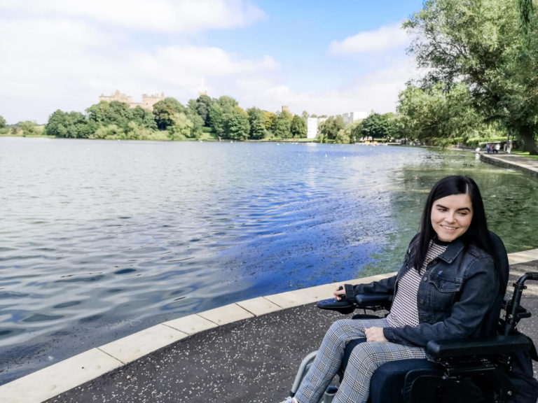 Linlithgow Loch, A Wheelchair Accessible Walk in West Lothian, Scotland