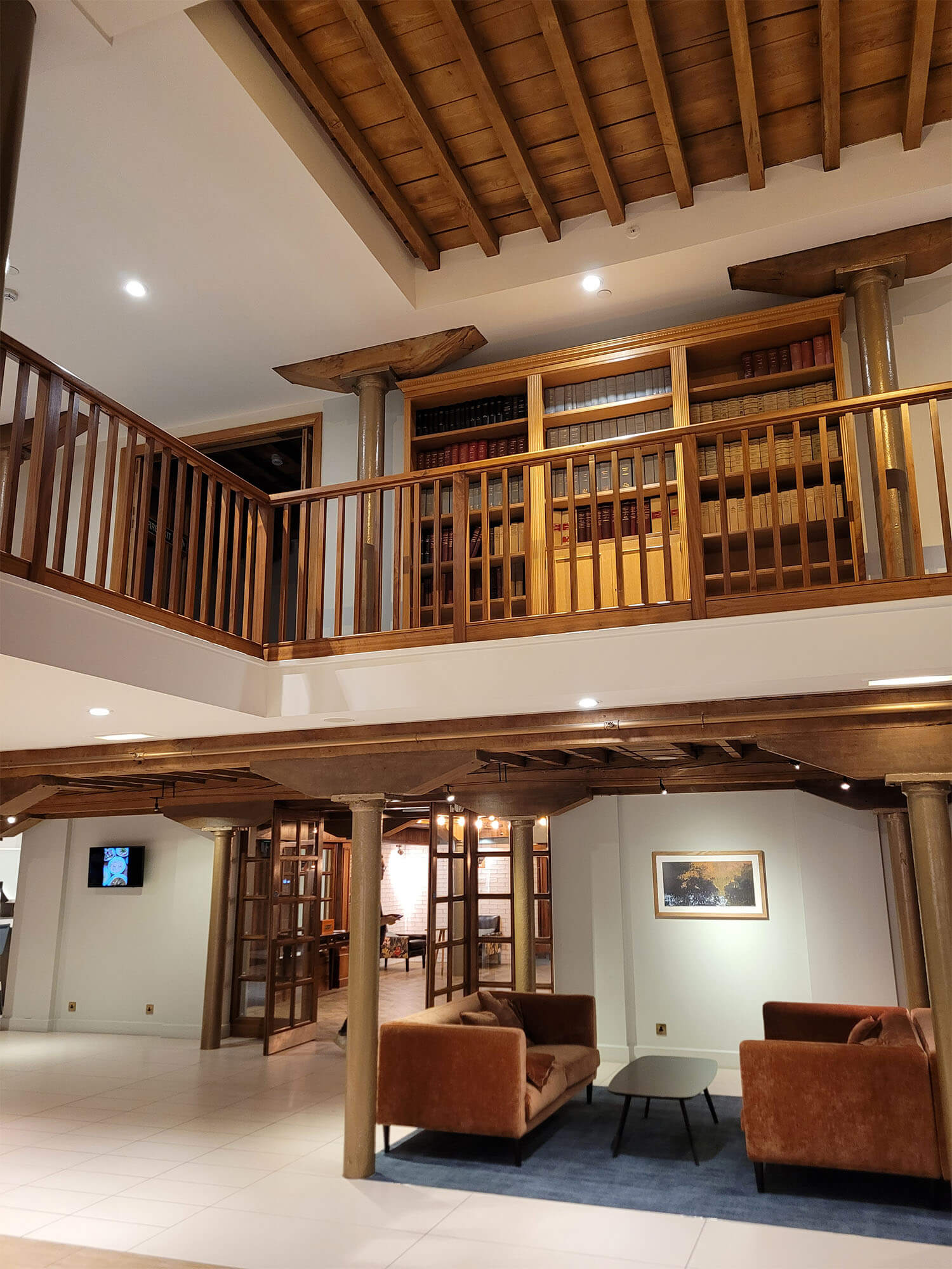 Manchester Marriott Victoria & Albert Hotel lobby